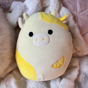 11” Dagmar squishmallow